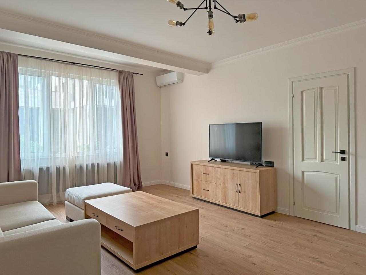 Apartament City Center Living In Erywań Zewnętrze zdjęcie